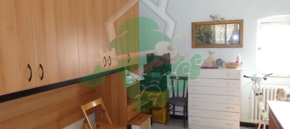 4 rooms Apartment in Foggia, Italy No. 196643 5