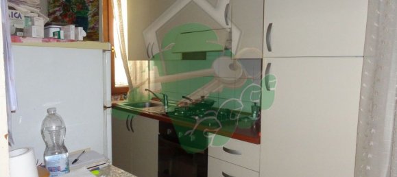 4 rooms Apartment in Foggia, Italy No. 196643 3