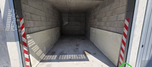 Garaje en Sordio, Italy 14 m² No. 277910 2