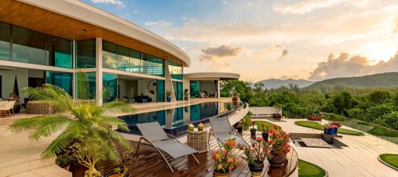 5 bedrooms Villa in Phuket, Thailand No. 5912 25