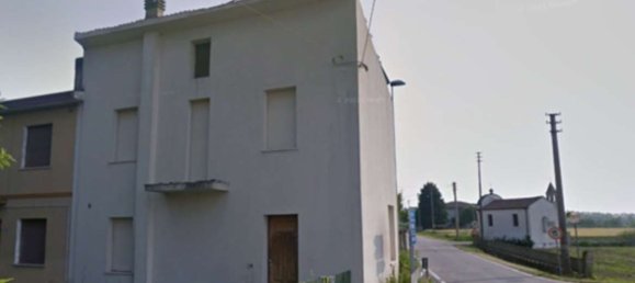 5 rooms House in Frassinelle Polesine, Italy No. 304323 18