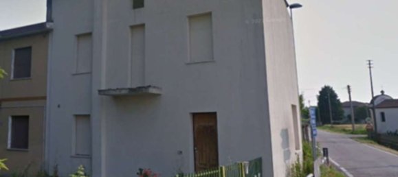 5 rooms House in Frassinelle Polesine, Italy No. 304323 13