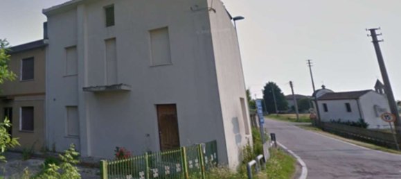 5 rooms House in Frassinelle Polesine, Italy No. 304323 16