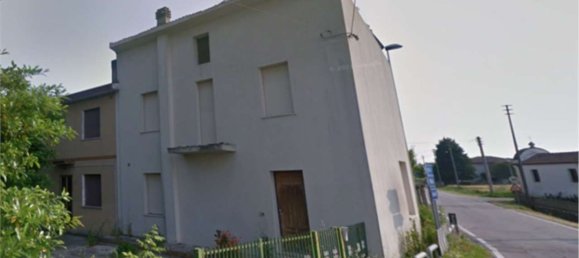 5 rooms House in Frassinelle Polesine, Italy No. 304323 14