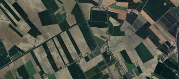 5 rooms House in Frassinelle Polesine, Italy No. 304323 24