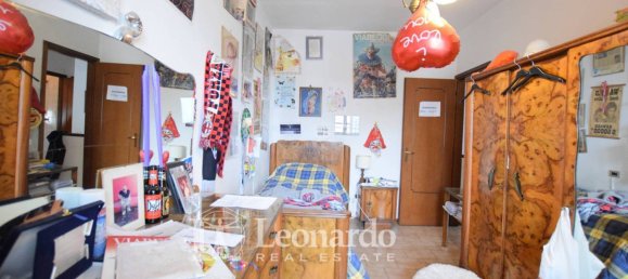 5 Schlafzimmer Haus in Viareggio, Italy, Nr. 104978 8
