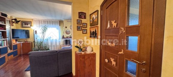 2 bedrooms Apartment in Asiago, Italy No. 189220 3