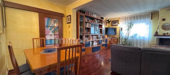 2 bedrooms Apartment in Asiago, Italy No. 189220 4