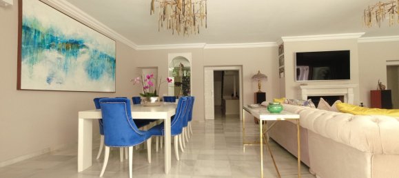 6 غرف نوم فيلا في Estepona, Spain رقم 136596 5