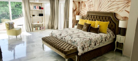 6 غرف نوم فيلا في Estepona, Spain رقم 136596 8