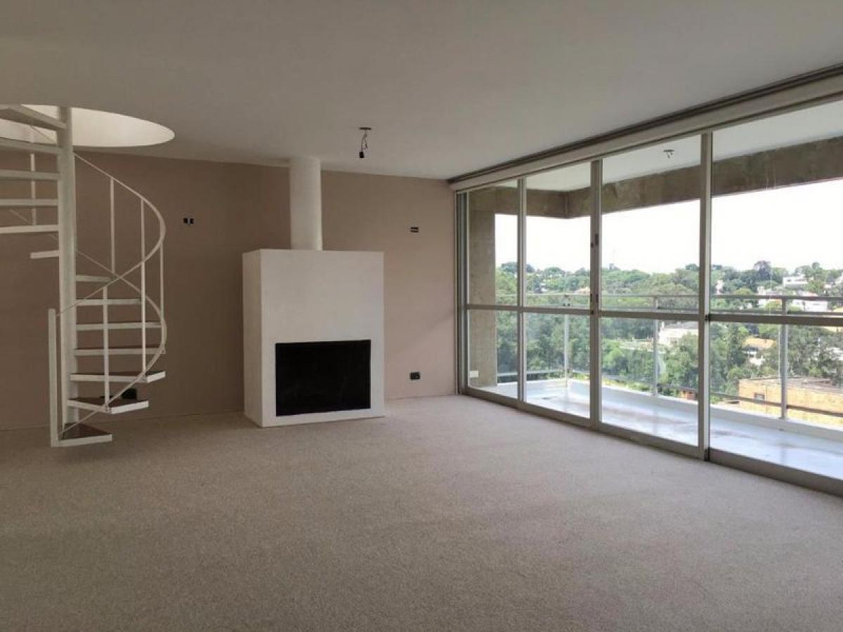 4 bedrooms House in Sao Paulo, Brazil No. 594479