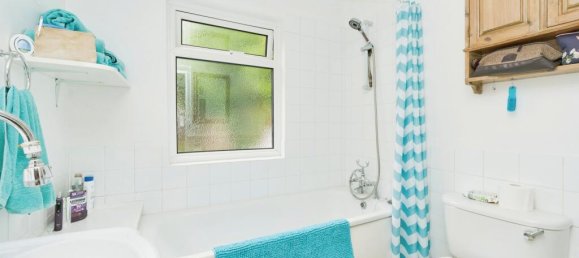 2 bedrooms Commercial property in Kingston Upon Thames, United Kingdom No. 10536 9