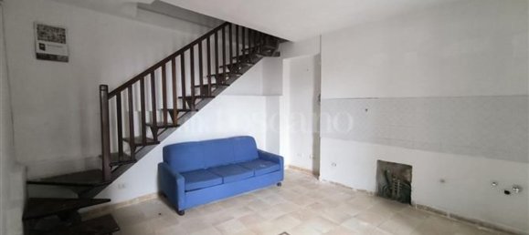 3 bedrooms House in Scoppito, Italy No. 315528 5