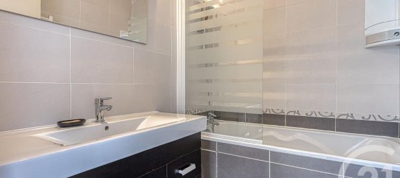 3 bedrooms Apartment in Rumilly, France No. 199621 11