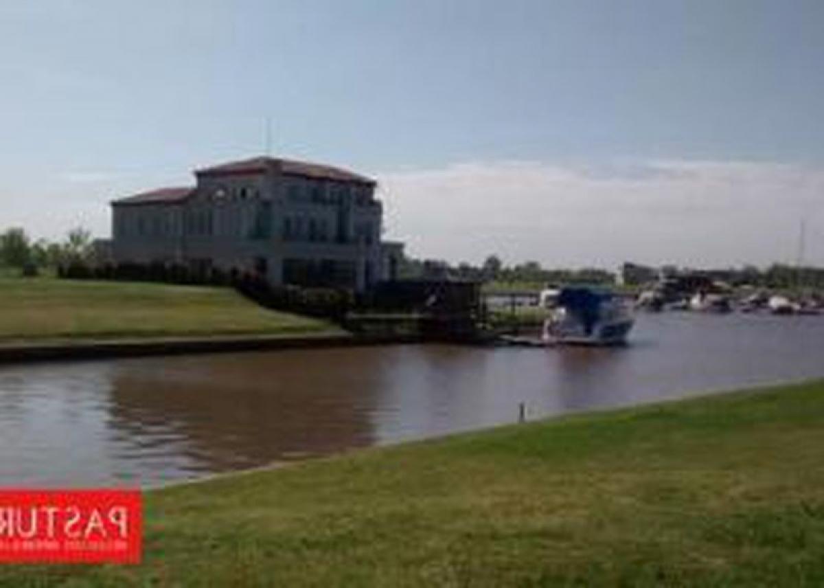  Land in Tigre, Argentina No. 50814