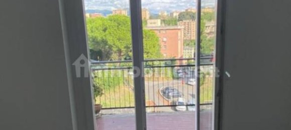 2 bedrooms Apartment in Genoa, Italy No. 189198 4