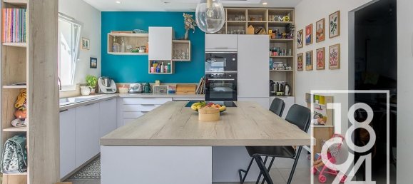 3 bedrooms House in Marseille, France No. 292935 7