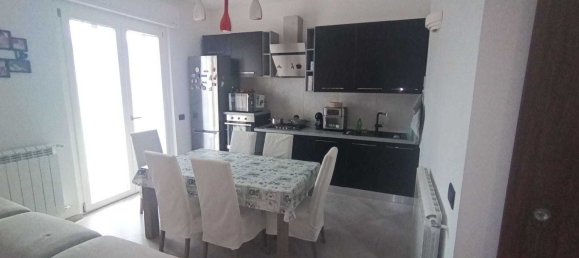 4 rooms Apartment in Castelnuovo Magra, Italy No. 168473 3