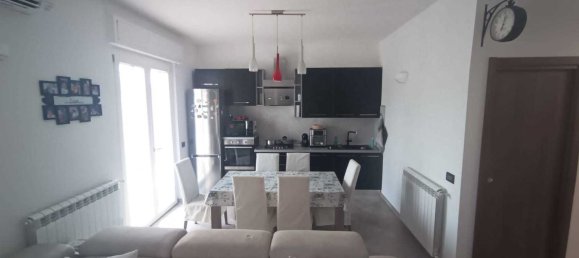 4 rooms Apartment in Castelnuovo Magra, Italy No. 168473 2