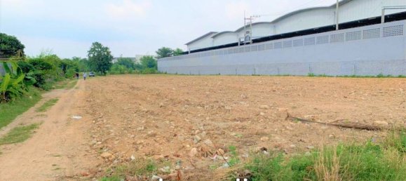 18884m² Commercial property in Si Racha, Thailand No. 16084 4