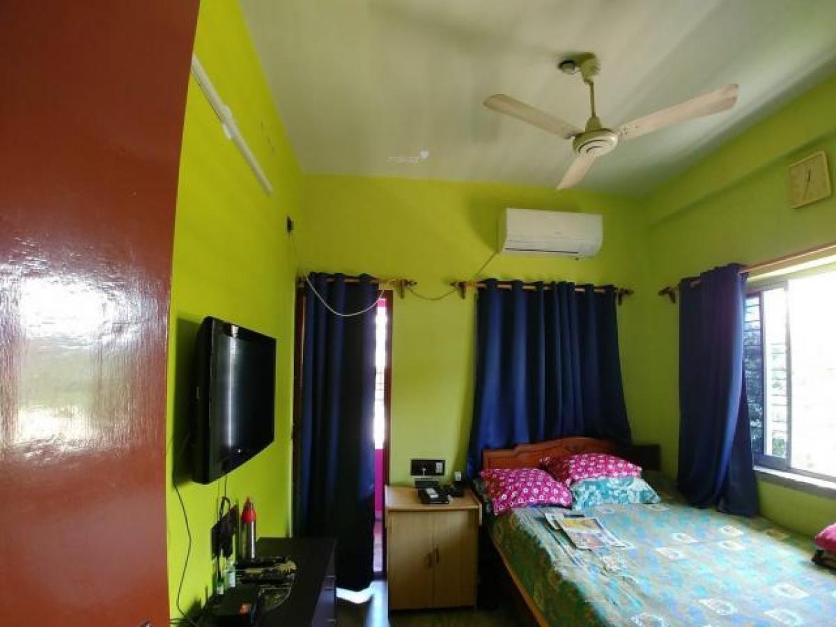 2 bedrooms House in Kolkata, India No. 17682