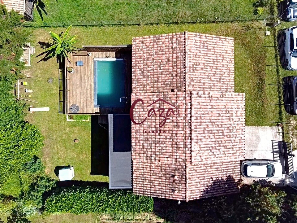 Casa de 4 dormitorios en Latresne, France No. 298716