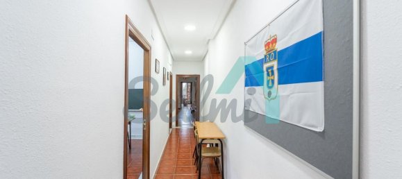 4 Schlafzimmer Wohnung in Oviedo, Spain, Nr. 165401 7