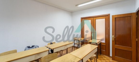 4 Schlafzimmer Wohnung in Oviedo, Spain, Nr. 165401 19
