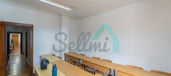 4 Schlafzimmer Wohnung in Oviedo, Spain, Nr. 165401 14