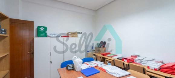 4 Schlafzimmer Wohnung in Oviedo, Spain, Nr. 165401 27