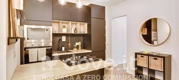 Studio in Milan, Italy No. 316892 8