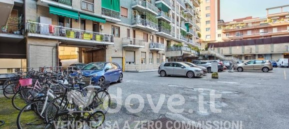 Studio in Milan, Italy No. 316892 28