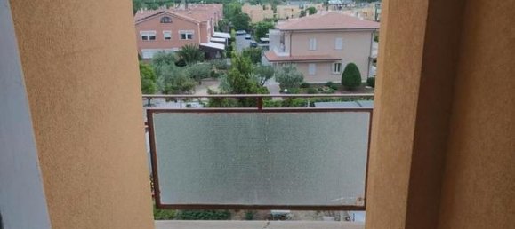 2-salle Appartement à Senigallia, Italy No. 250942 4