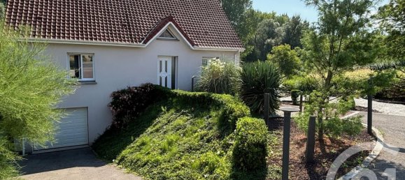 3 bedrooms House in Montreuil, France No. 251194 2