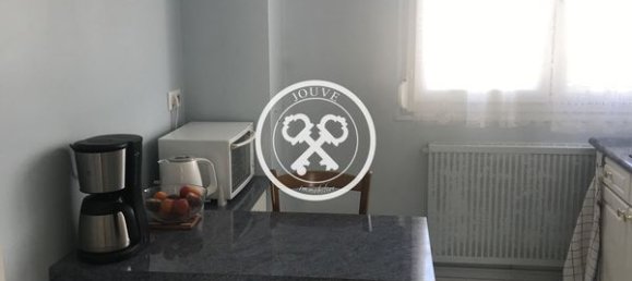 2 bedrooms Apartment in Troyes, France No. 152079 6