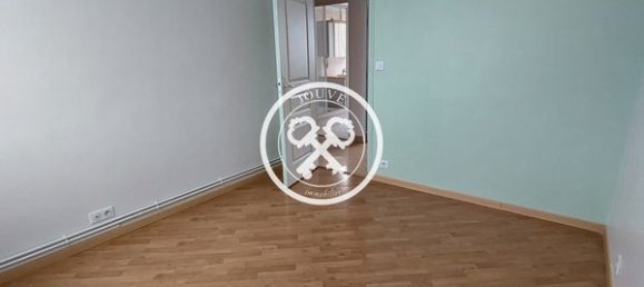 2 bedrooms Apartment in Troyes, France No. 152079 8