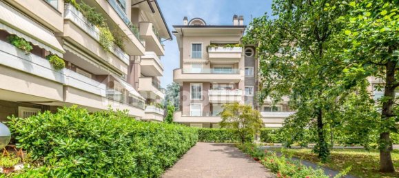 2 Schlafzimmer Wohnung in Cernusco sul Naviglio, Italy, Nr. 371741 3