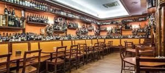 Gewerbliche Immobilie in Lucca, Italy 50m², Nr. 25672 6