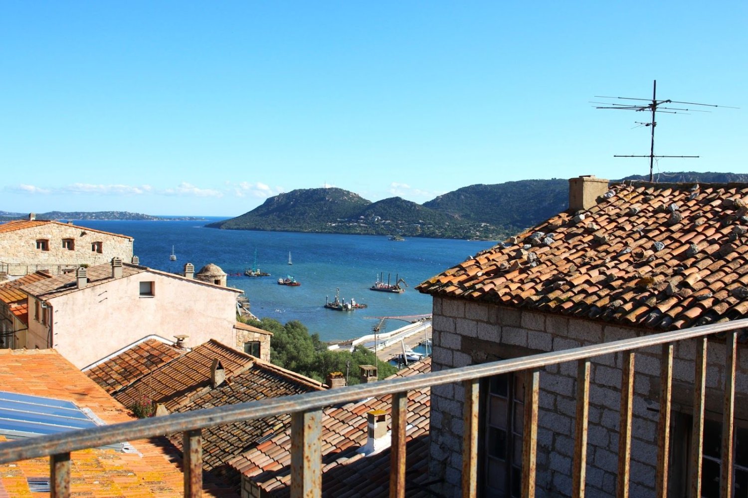 2 bedrooms Apartment in Porto-Vecchio, France No. 41008