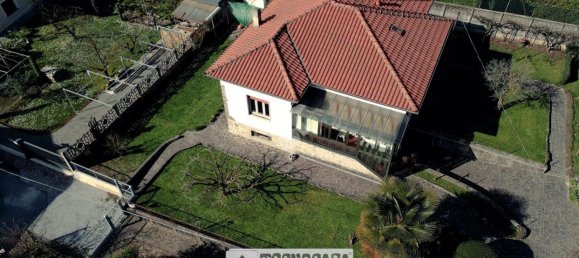 Вилла с 4 комнатами в Мерате, Италия № 136567 36