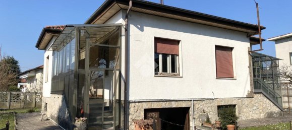 Вилла с 4 комнатами в Мерате, Италия № 136567 33