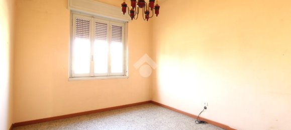 Вилла с 4 комнатами в Мерате, Италия № 136567 25