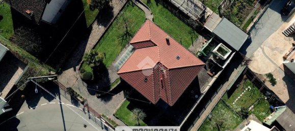 Вилла с 4 комнатами в Мерате, Италия № 136567 34