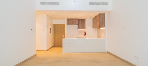 Apartamento de 2 dormitorios en Jumeirah, UAE No. 3518 2