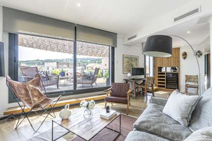 2 Schlafzimmer Penthouse in Sants-Montjuic, Spain, Nr. 147276