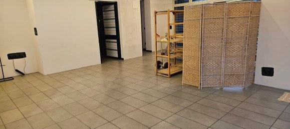 Gewerbliche Immobilie in Budrio, Italy 120m², Nr. 73857 7