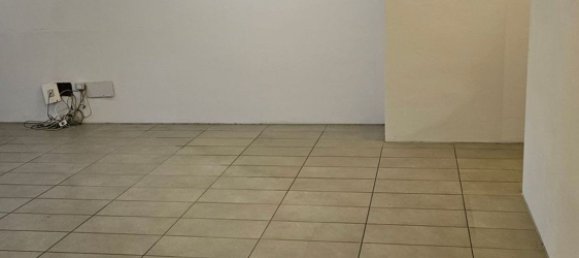 Gewerbliche Immobilie in Budrio, Italy 120m², Nr. 73857 10