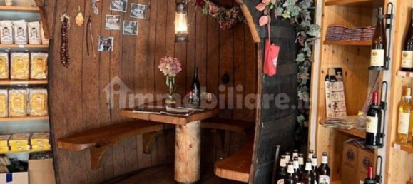 2غرفة عقار تجاري في Bosco Chiesanuova, Italy رقم 202644 18