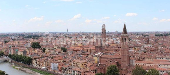 2غرفة عقار تجاري في Bosco Chiesanuova, Italy رقم 202644 36