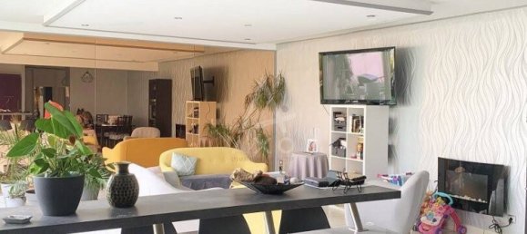 3 Schlafzimmer Wohnung in Epernay, France, Nr. 270015 3